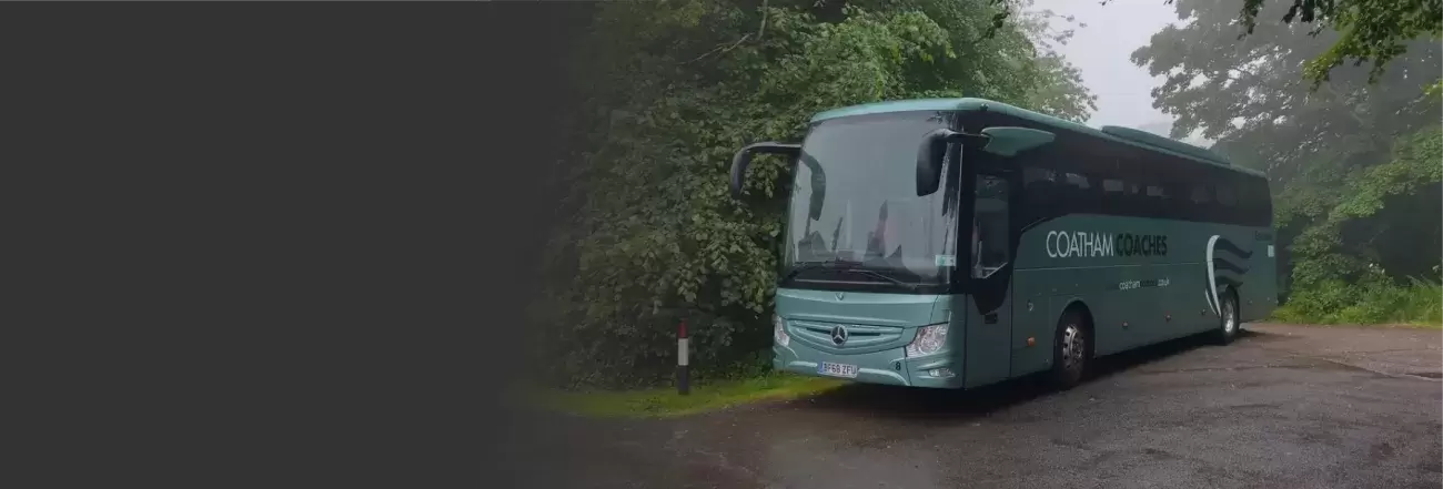Coathams coach in rain